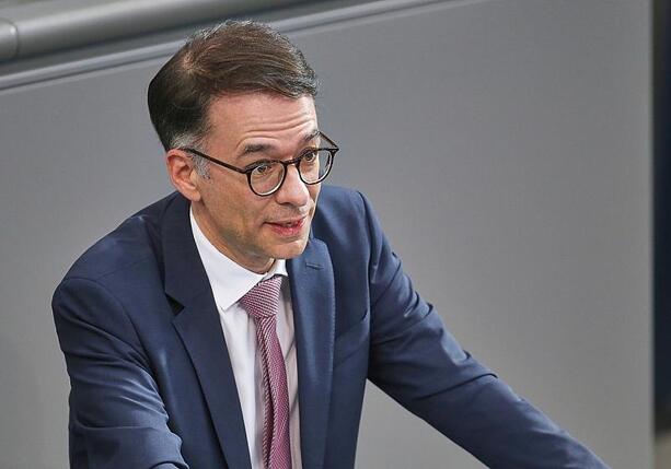 Bild vergr&ouml;&szlig;ern: Hessen unterstützt Ja heißt ja-Regelung bei Sexualstrafrecht