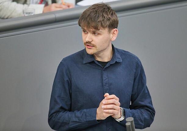Bild vergr&ouml;&szlig;ern: Linke fordert schnelle Umsetzung der Nur-Ja-heißt-Ja-Regel