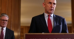 Britischer Verteidigungsminister John Healey tritt zurück