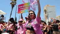 Erste Pride-Parade in Tel Aviv seit Hamas-Angriff am 7. Oktober 2023
