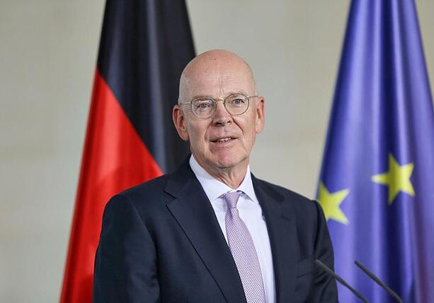 Bild vergr&ouml;&szlig;ern: Blessing fordert mehr private Investitionen in Infrastruktur
