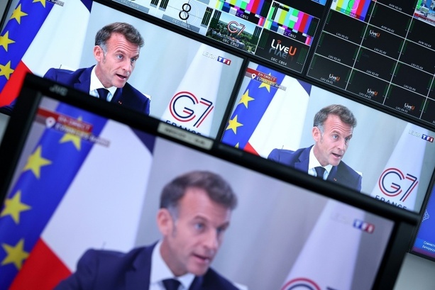 Bild vergr&ouml;&szlig;ern: Macron: Militäreinsatz zu Absicherung der Straße von Hormus binnen Tagen möglich