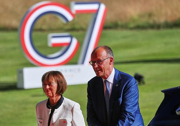 Bild vergr&ouml;&szlig;ern: G7-Gipfel in Frankreich gestartet