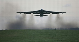 US-Kampfjet in Kalifornien abgestürzt
