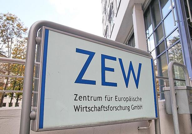 Bild vergr&ouml;&szlig;ern: Hoffnung auf Ende des Iran-Kriegs lässt ZEW-Index kräftig steigen