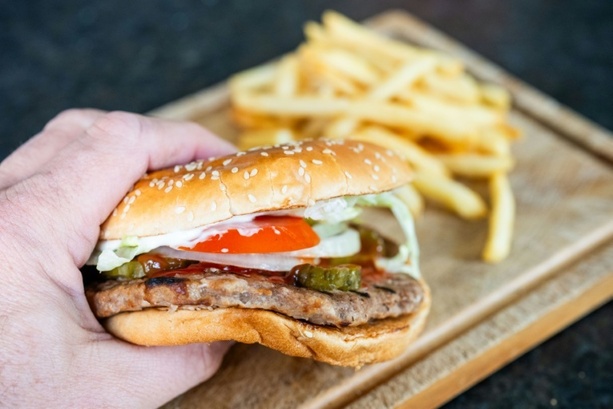 Bild vergr&ouml;&szlig;ern: Veggie-Burger: EU-Parlament bestätigt Entscheidung gegen Namensverbot