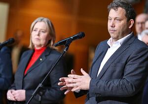 Forsa: SPD legt leicht zu - Union verliert wieder