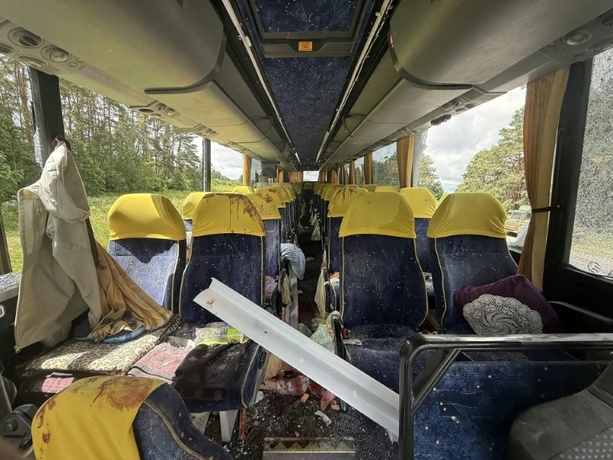 Bild vergr&ouml;&szlig;ern: Russland wirft Ukraine Beschuss von Bus mit belarussischem Kinderfußballteam vor