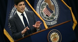 US-Notenbank lässt Leitzins auch unter Trump-nahem Fed-Chef Warsh unverändert