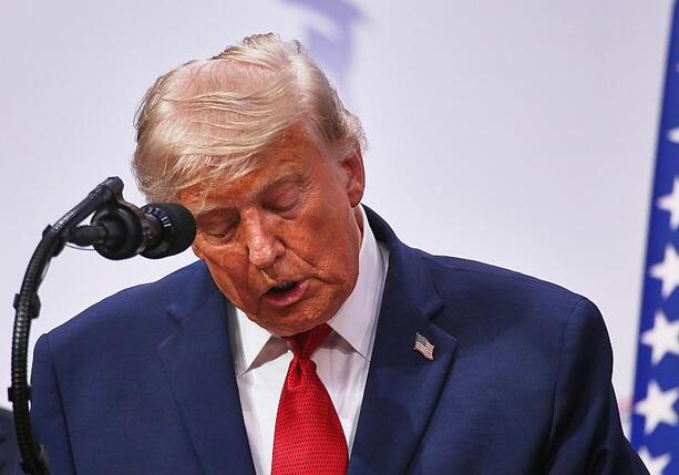 Bild vergr&ouml;&szlig;ern: USA und Iran unterzeichnen Absichtserklärung zu Kriegsende