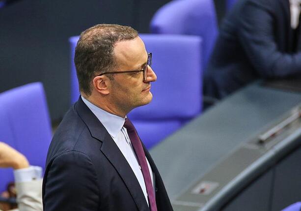 Bild vergr&ouml;&szlig;ern: Spahn bestätigt Teilnahme an Thiel-Netzwerktreffen