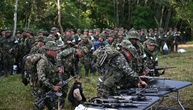 100 Guerilla-Kämpfer in Kolumbien legen ihre Waffen nieder
