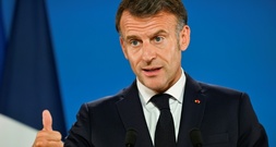 Macron: Frankreich wird keine Abschiebezentren in Drittländern einrichten