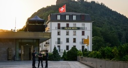 Islamabad: Pakistanische Delegation für US-iranische Gespräche in der Schweiz angekommen