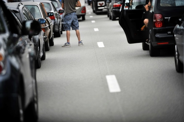 Bild vergr&ouml;&szlig;ern: ADAC rechnet wegen Ferienbeginn in drei Bundesländern mit Reisewelle und Staus