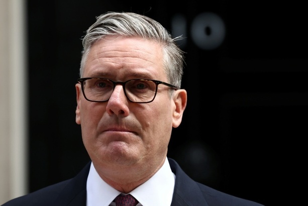 Bild vergr&ouml;&szlig;ern: Britischer Premierminister Starmer tritt zurück