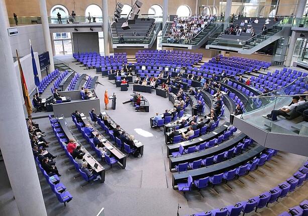 Bild vergr&ouml;&szlig;ern: SPD-Abgeordnete fordern paritätisches Wahlrecht