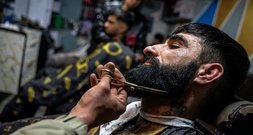 Bärte nicht lang genug: Taliban-Sittenpolizei nimmt afghanische Hilfskräfte fest