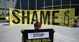 Taliban-Vertreter erstmals zu Gesprächen mit der EU über Abschiebungen in Brüssel