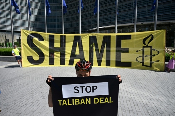 Bild vergr&ouml;&szlig;ern: Taliban-Vertreter erstmals zu Gesprächen mit der EU über Abschiebungen in Brüssel