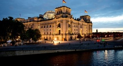 Bundestag verabschiedet Gesetz zu Schwächung des Klagerechts von Umweltverbänden