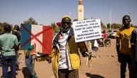 Burkina Faso bricht Beziehungen zu Frankreich ab - Paris beklagt 