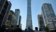 Kleinflugzeug in Hochhaus in Peking gekracht: Pilot tot und 13 Menschen verletzt