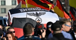 Bremer Verfassungsschutzbericht vorgestellt: Rechtsextremismus größte Gefahr