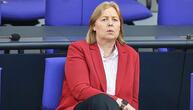 Bas kündigt hartes Vorgehen gegen Sozialleistungsmissbrauch an