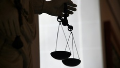 Mann mit Nagelschere getötet: Dauerhafte Unterbringung in Niedersachsen