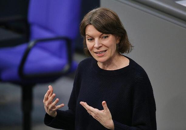 Bild vergr&ouml;&szlig;ern: CSU drängt auf Änderungen bei Pflegereform