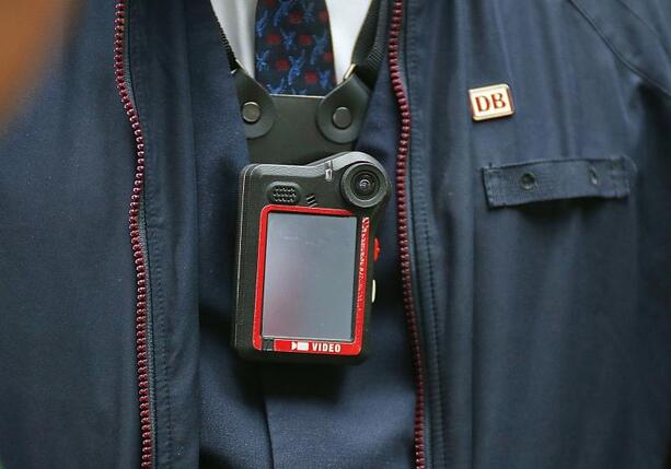 Bild vergr&ouml;&szlig;ern: Bahn setzt auch im Fernverkehr auf Bodycams