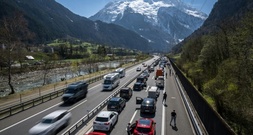 Spritpreise mit Auslaufen des Tankrabatts massiv gestiegen - ADAC kritisiert scharf
