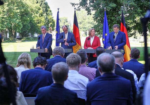 Bild vergr&ouml;&szlig;ern: Ex-Wirtschaftsweiser kritisiert Steuerentlastung als zu niedrig