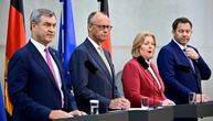 Bericht: Höhere Reichensteuer würde Wirtschaft jährlich zwei Milliarden Euro kosten