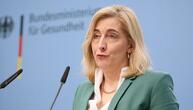 Warken plant Krisenhotline in Suizidpräventionsgesetz