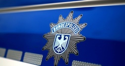 Bundespolizei nimmt gesuchten Millionenbetrüger am Frankfurter Flughafen fest