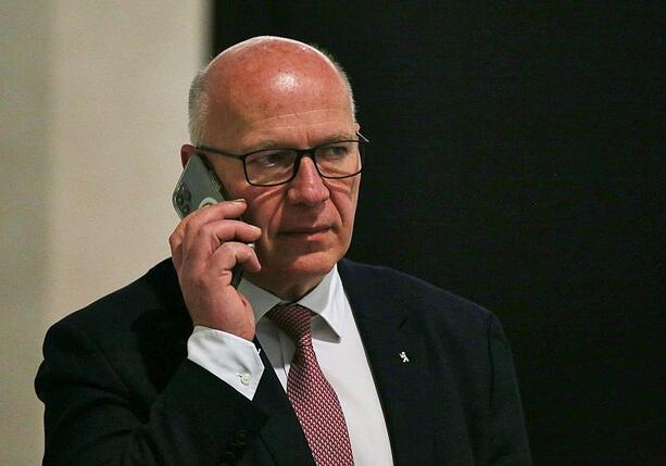Bild vergr&ouml;&szlig;ern: Bericht: Wegner führte am Morgen des Stromausfalls keine Telefonate