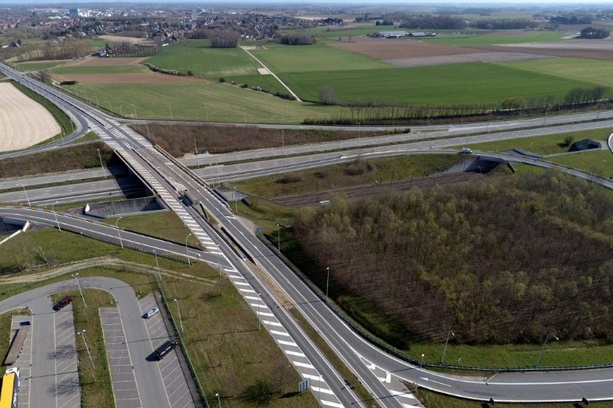 Bild vergr&ouml;&szlig;ern: Belgien will Straßenmaut für alle Autofahrer einführen
