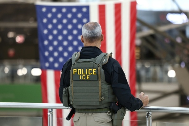 Bild vergr&ouml;&szlig;ern: US-Zeugen widersprechen ICE nach Todesschüssen auf Mexikaner