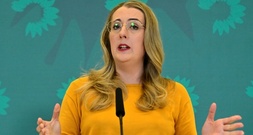 Grüne schlagen für Sommerferien 49-Euro-Ticket für Familien vor