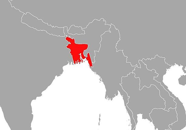 Bild vergr&ouml;&szlig;ern: Mindestens 51 Tote nach schweren Regenfällen in Bangladesch