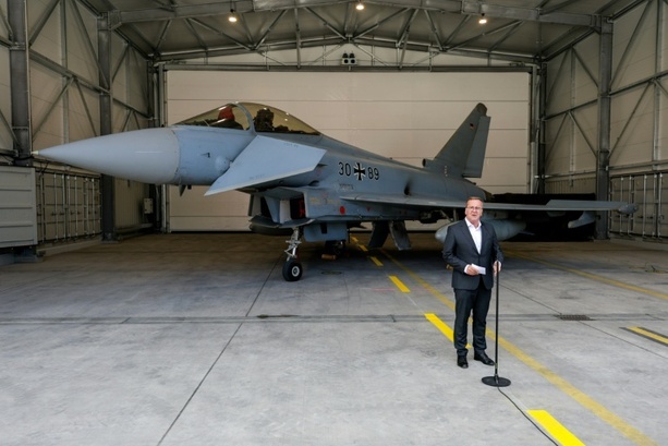 Bild vergr&ouml;&szlig;ern: Bundeswehr: Fürstenfeldbruck wird Standort für Ausbildung der Luftwaffe