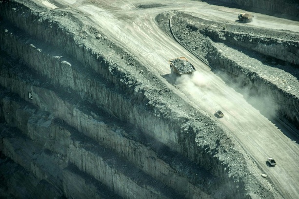 Bild vergr&ouml;&szlig;ern: Diamantenkonzern De Beers will Südafrikas größte Mine zwei Jahre stilllegen