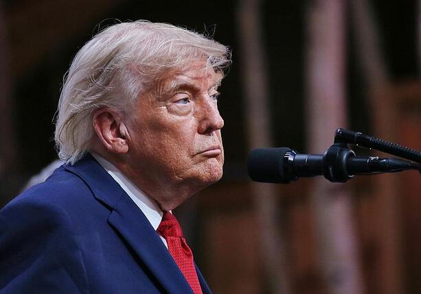 Bild vergr&ouml;&szlig;ern: SPD-Außenpolitiker: Trumps Hormus-Pläne sind Akt der Eskalation