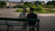 Studie erwartet Rückgang der EU-Bevölkerung ab 2029 - Sorge wegen alternder Gesellschaften