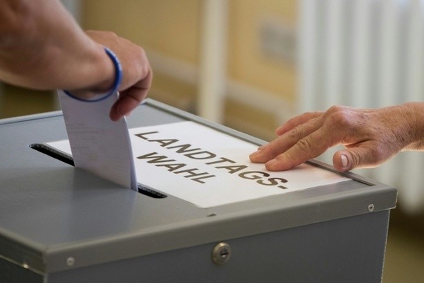 Bild vergr&ouml;&szlig;ern: Umfrage in Schleswig-Holstein: Schwarz-Grün ohne Mehrheit