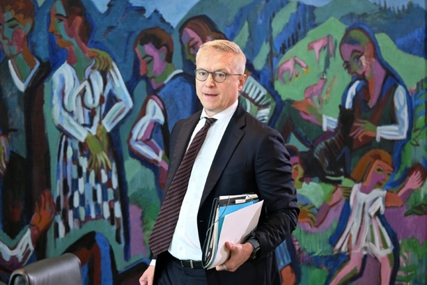Bild vergr&ouml;&szlig;ern: Digitalminister Wildberger: Weitere 600 Millionen Euro Bürokratiekostensenkung