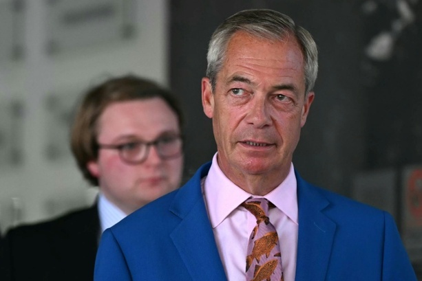 Bild vergr&ouml;&szlig;ern: Medien: Mann wegen Drohungen gegen britischen Rechtspopulisten Farage festgenommen