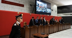Urteil zu Brückeneinsturz in Genua: Zwölf Jahre Haft für Ex-Chef von Autobahnbetreiber